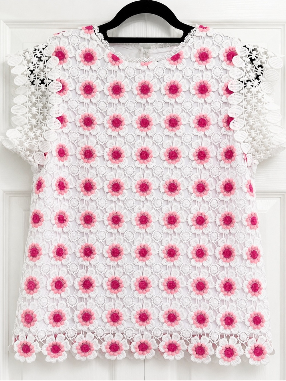 J. Crew White Pink Floral Crochet Lace Top Daisy Appliqué Scallop Hem Small